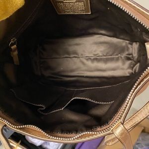 LIKE NEW COACH PURSE